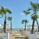 דירה Beautiful Lighted By The Sun - Beahost *