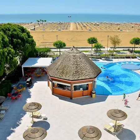 Beautiful Apartment Lighted By The Sun In Bibione *