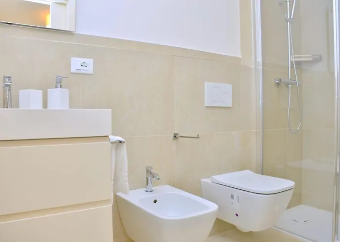 Beautiful Lighted By The Sun - Beahost * Bibione